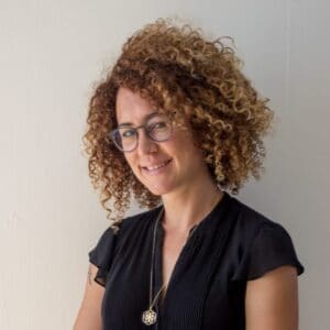 גלית ברנהולץ